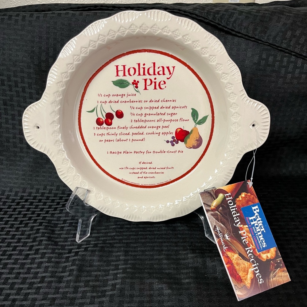 Vintage Holiday Pie Christmas Decoration Plate by Hallmark